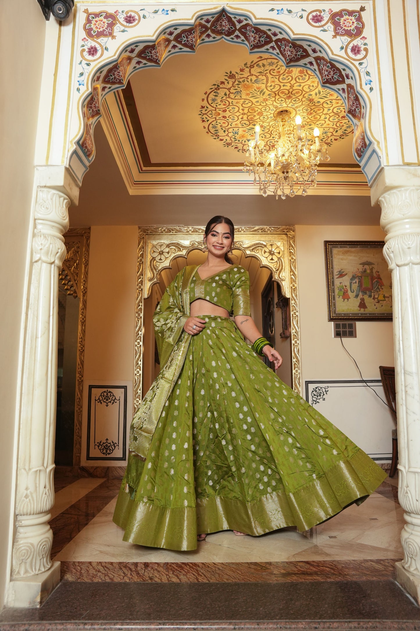 Banno Banarsi Lehenga Set