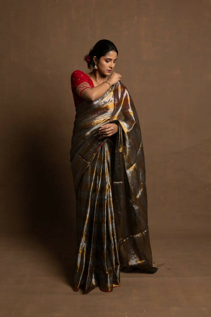 Gold Tiara Wrinkled Tissue Saree