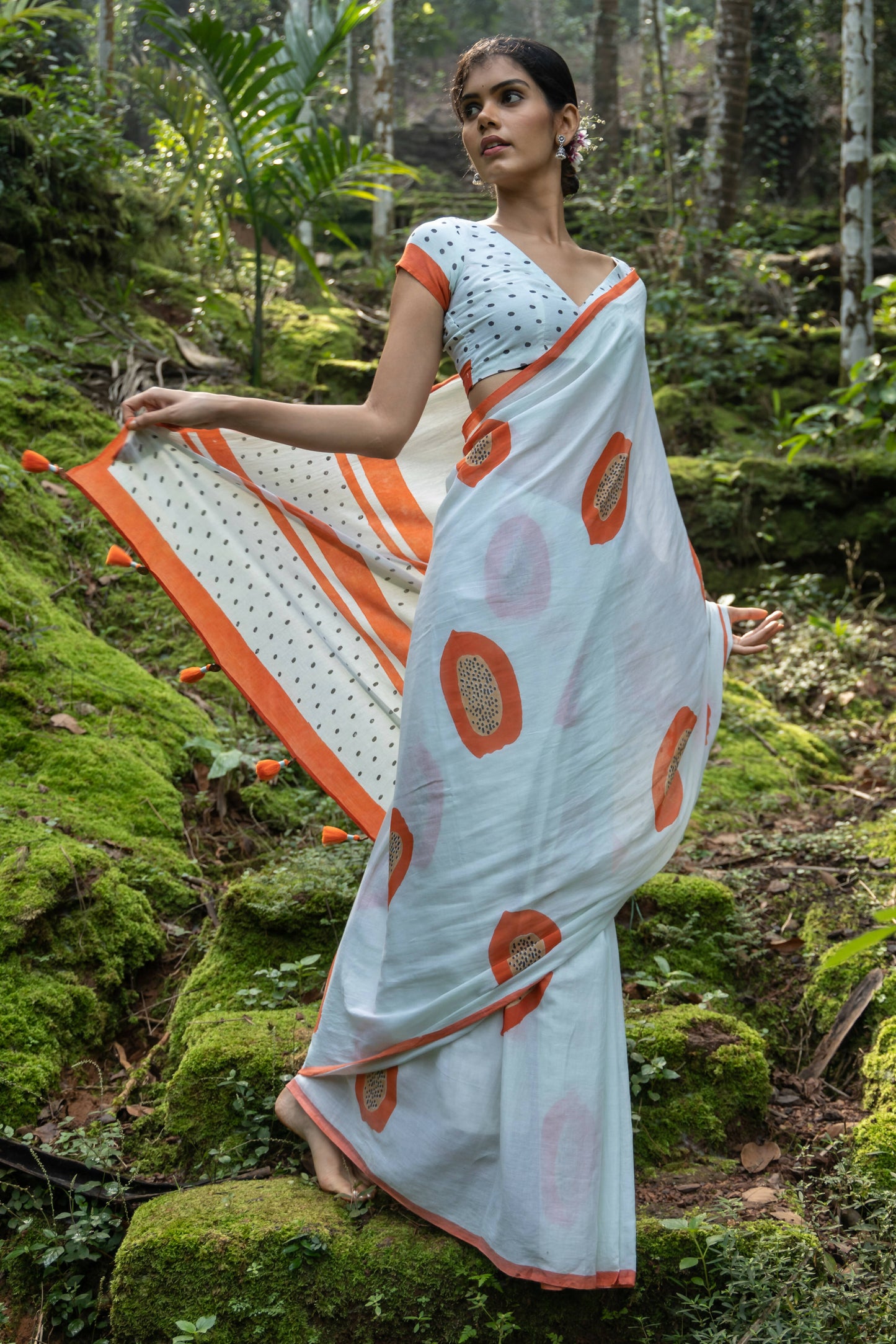 Popai Mul Cotton Orange Printed Saree