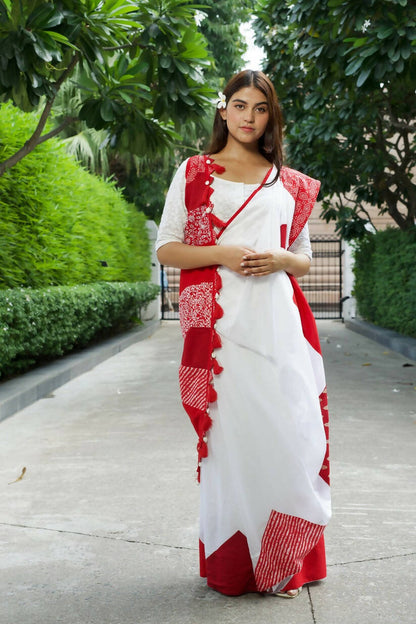 अतरंगी Saree - Red