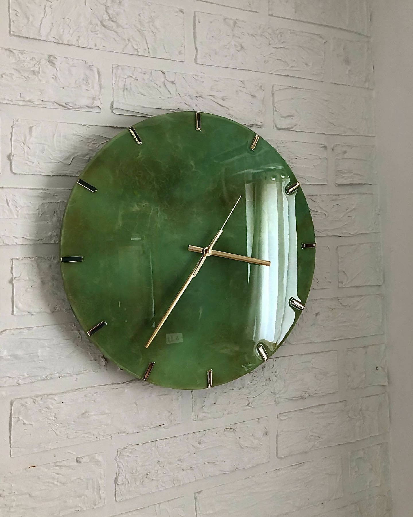 Jade Marble Clock