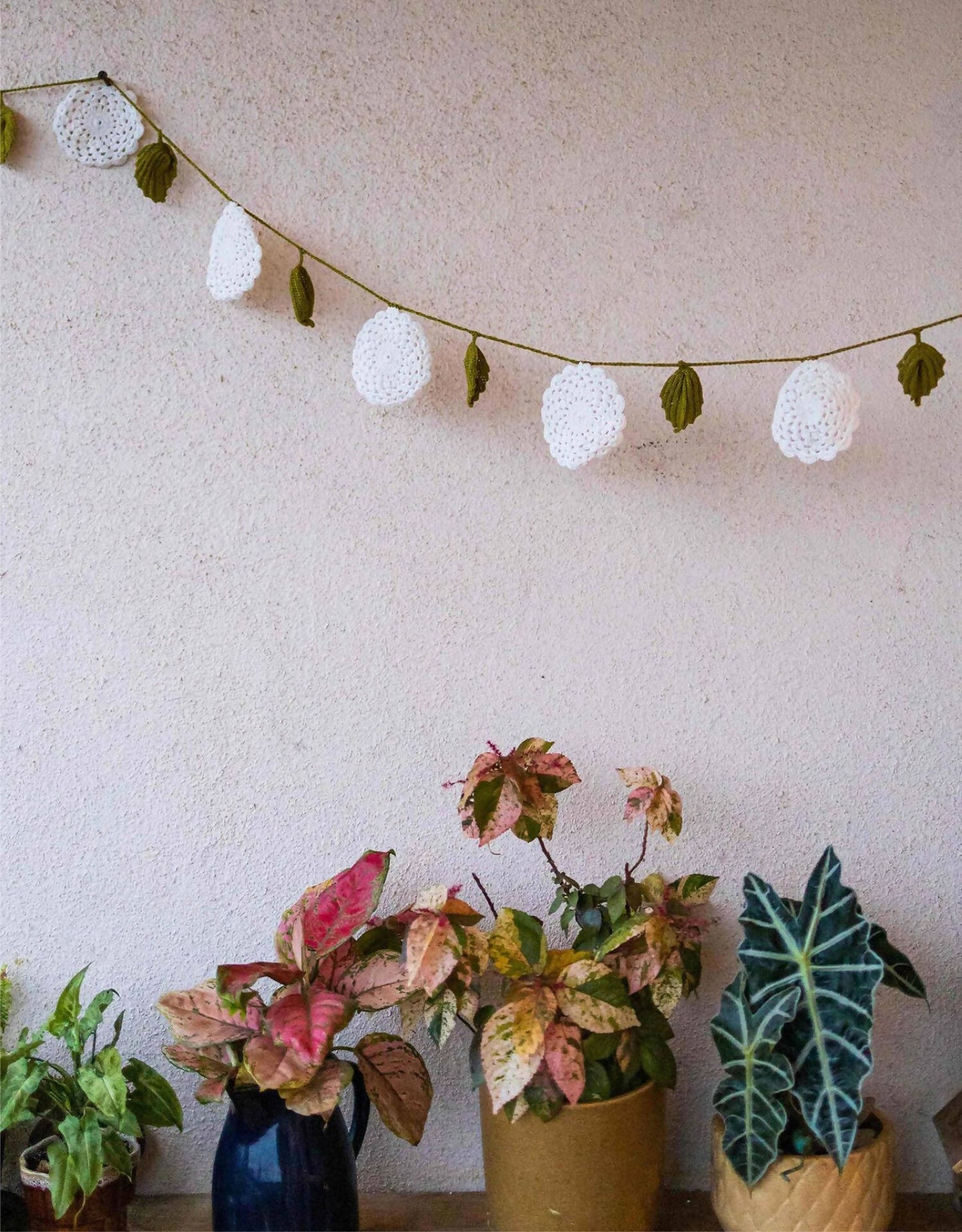 Flower Boho Bunting White