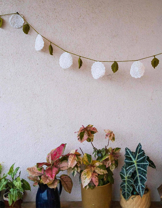 Flower Boho Bunting White