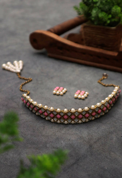 Geo Kundan and Stone Choker Necklace Set