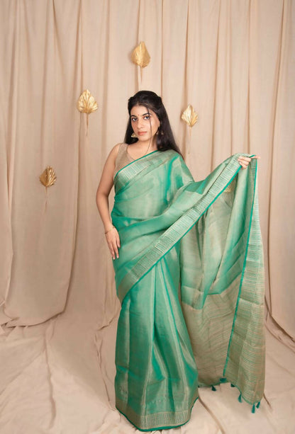 Harmony of Lights Instantwear Pocket Saree