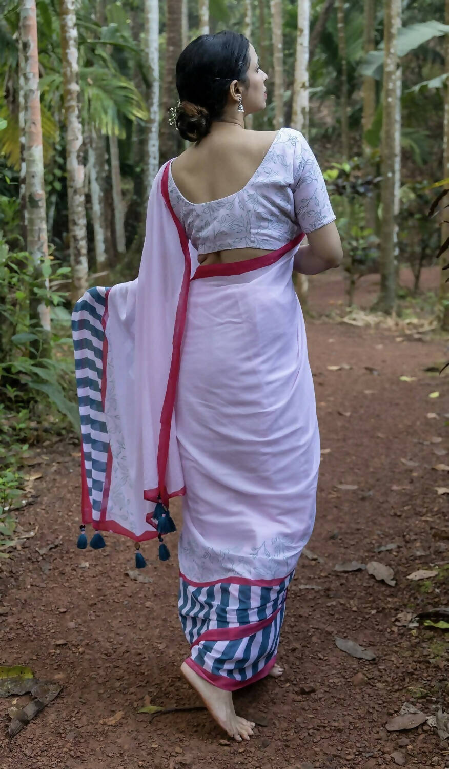 Paana Pink Hand Printed Saree