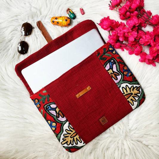 Tulip Red Laptop Sleeves