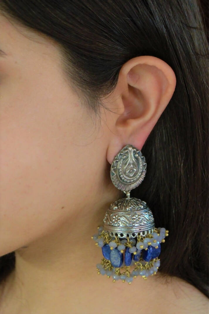 Lapis jhumkas