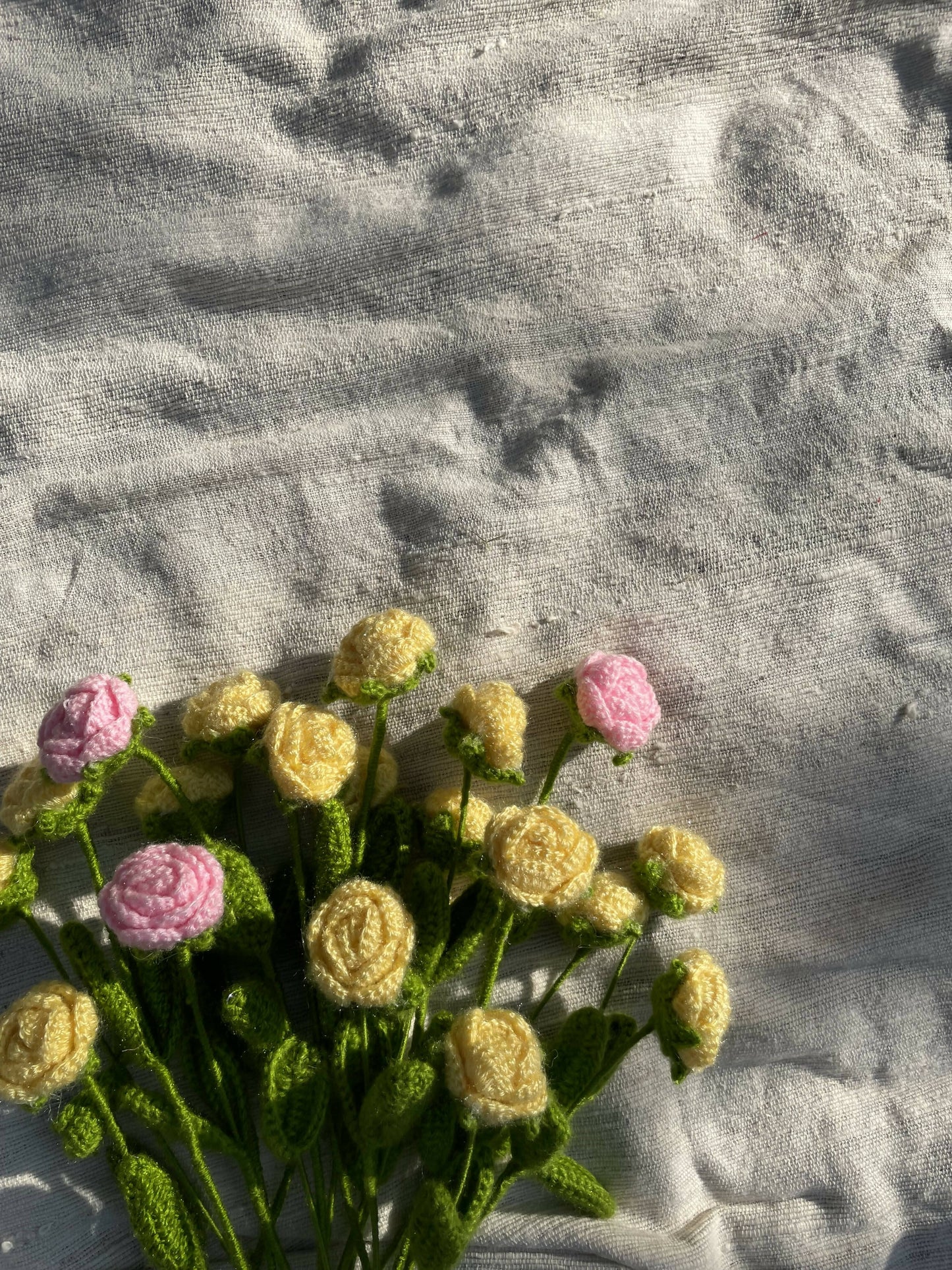 Crochet Roses - Pink/Yellow