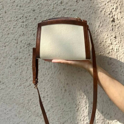 Luna Sling Bag