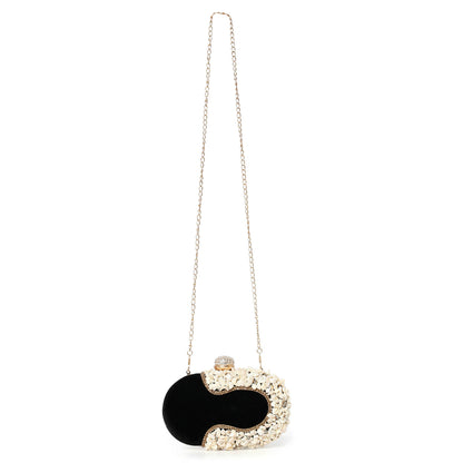 Black Shell Oval Clutch: Sleek Sophistication