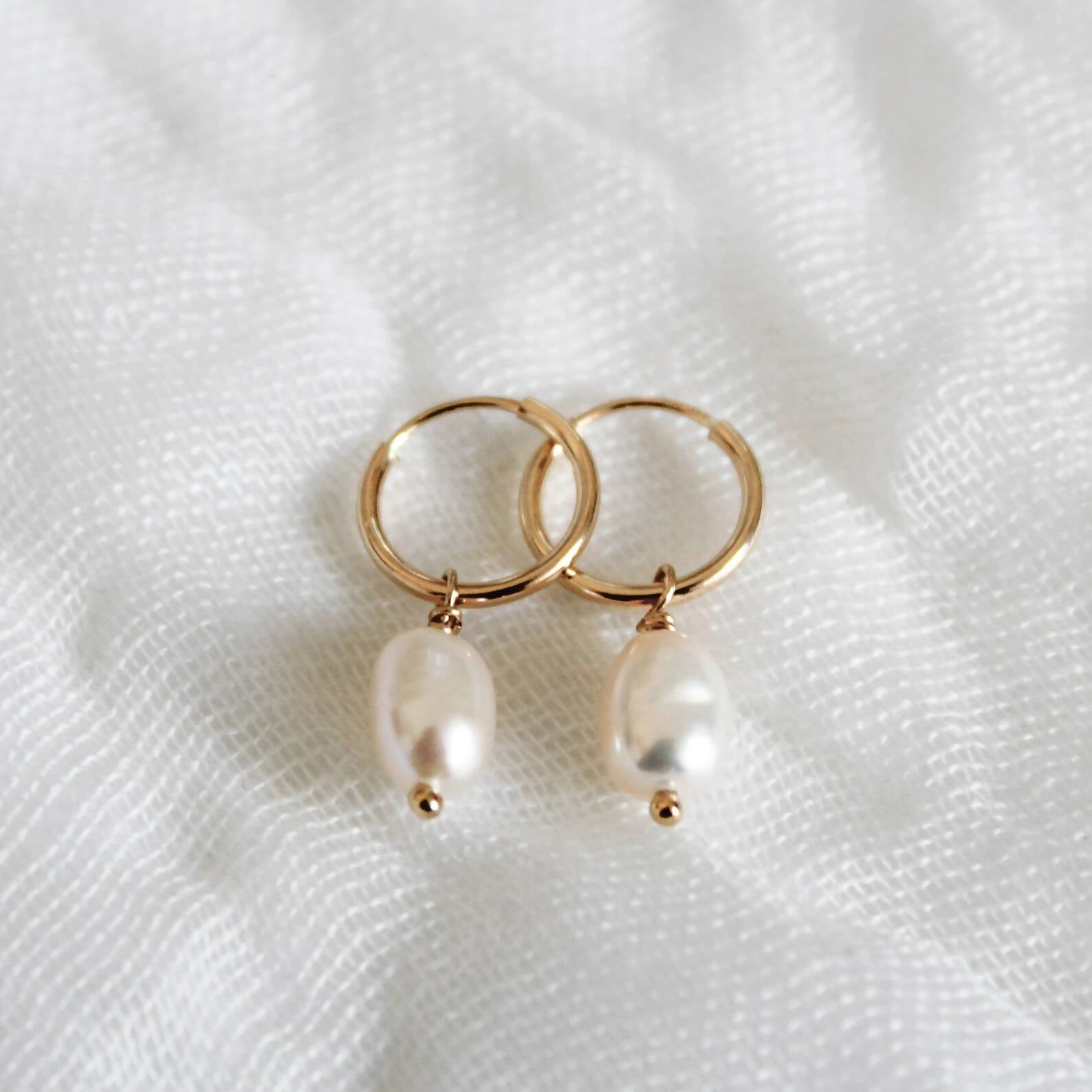 Celine pearl earrings store