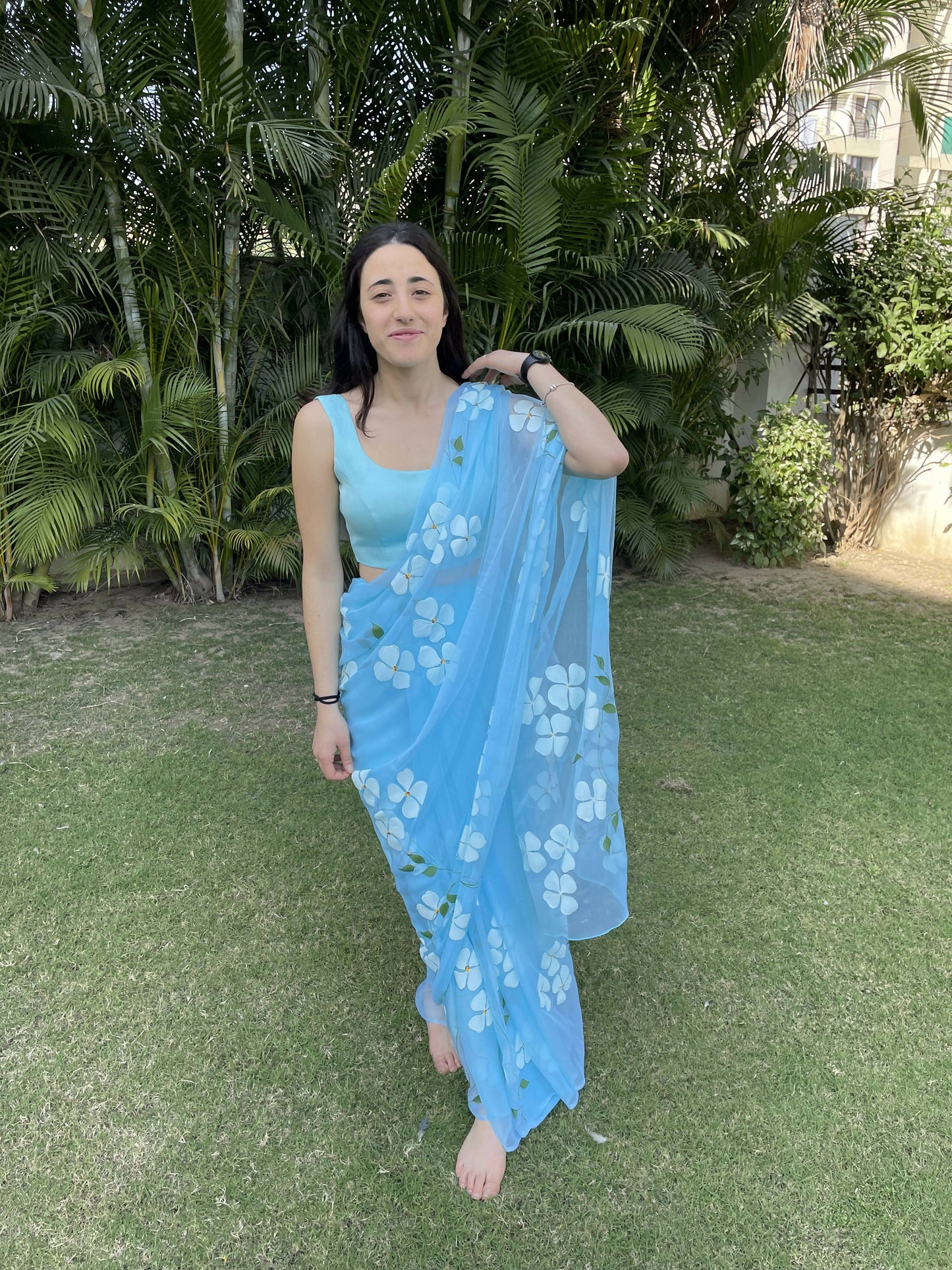 Dogwood White Flowers Chiffon Saree In Blue