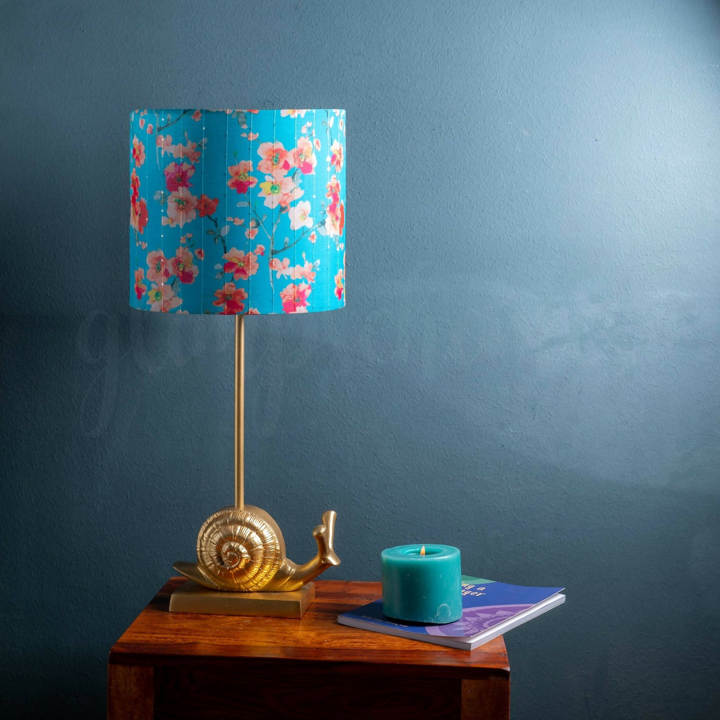 The Snail Lamp (Floral Cyan)