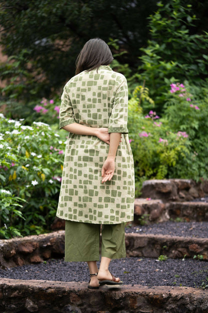 Meera Kurta Set