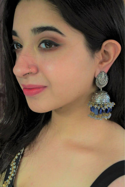 Lapis jhumkas