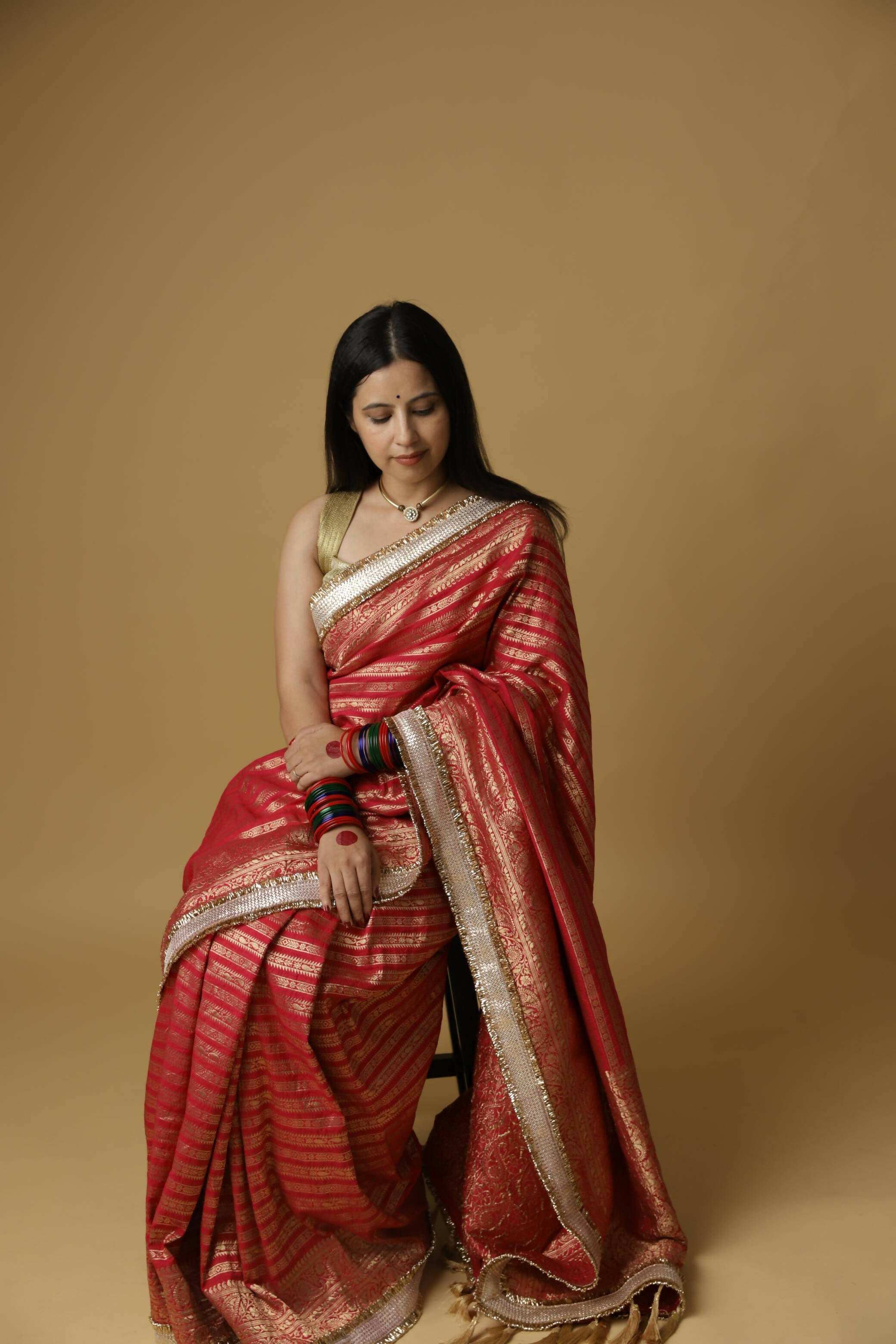 Crimson Red Banarasi Zari Woven Pure Munga Silk Saree - Albis Online