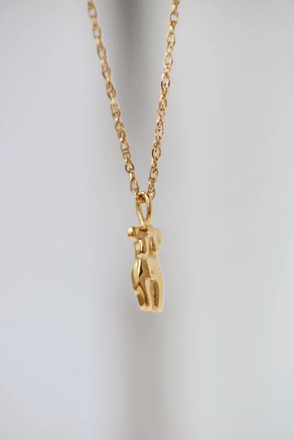 Femme Necklace