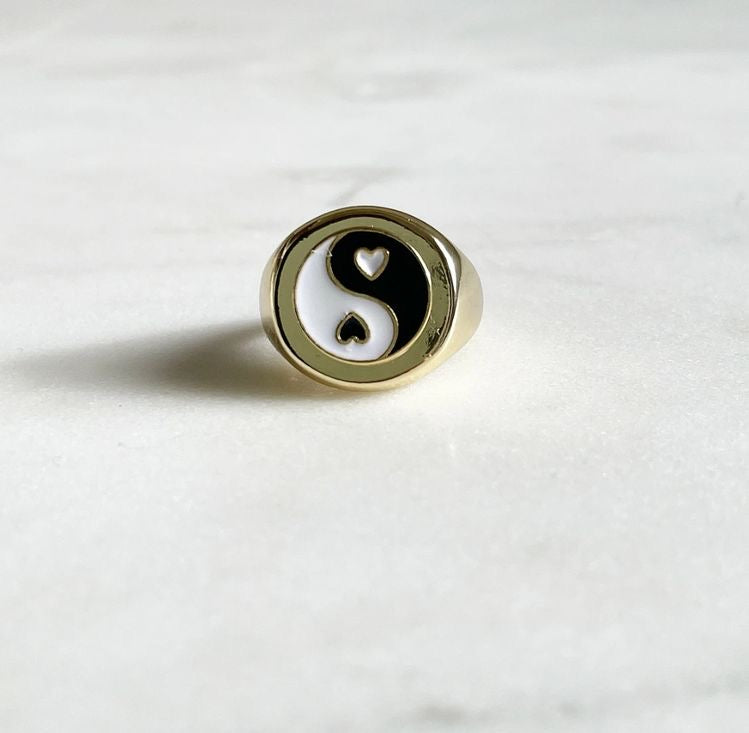 Yin Yang Ring