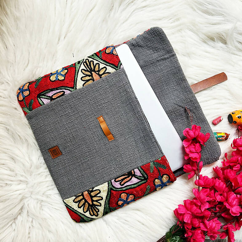 Tulip Grey Laptop Sleeves