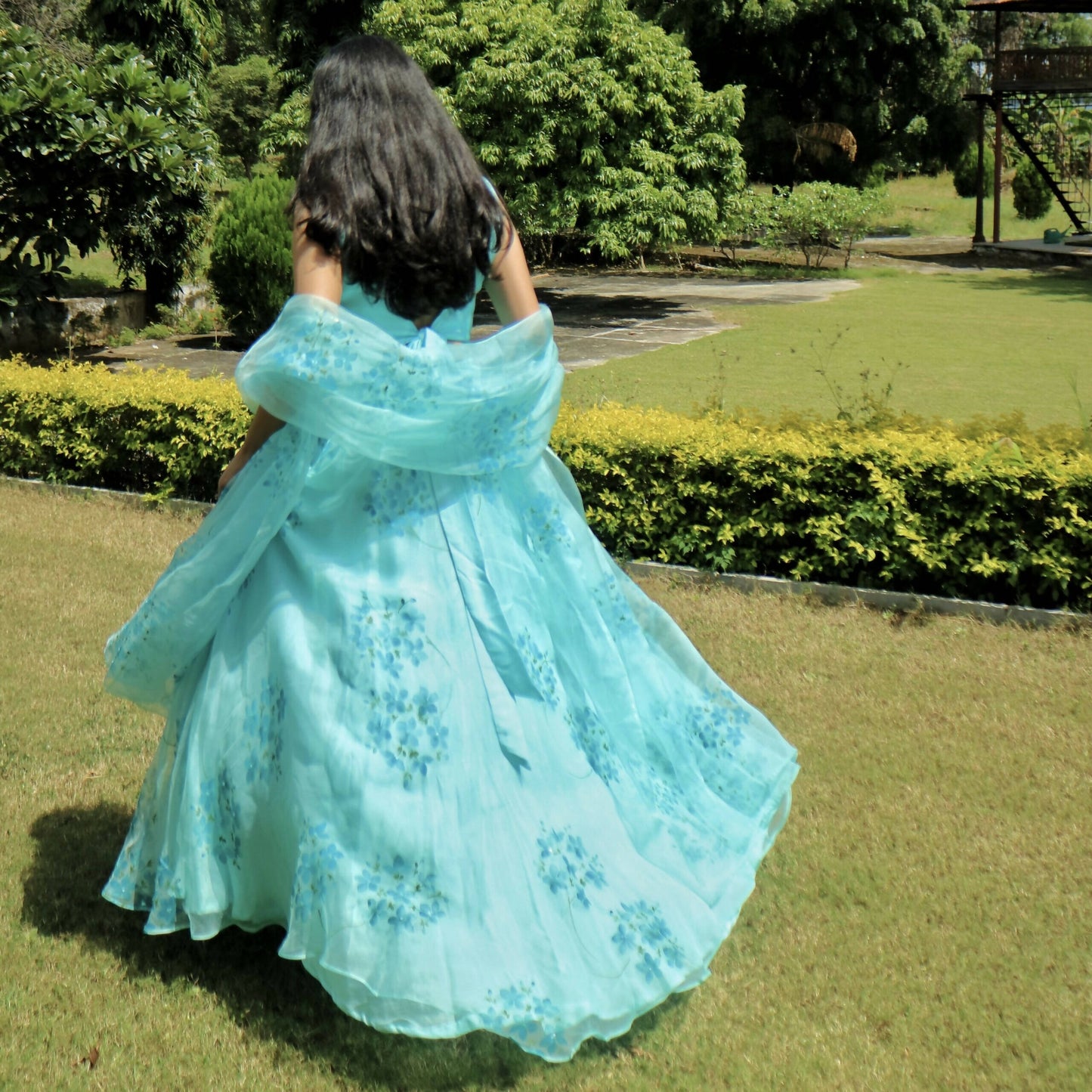 Hydrangea Lehenga