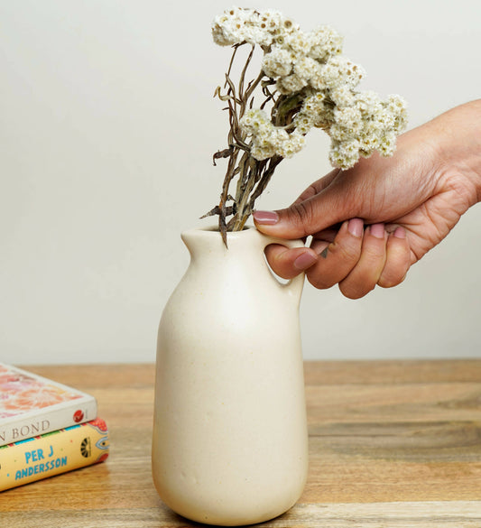 Eggshell Vase/Pourer