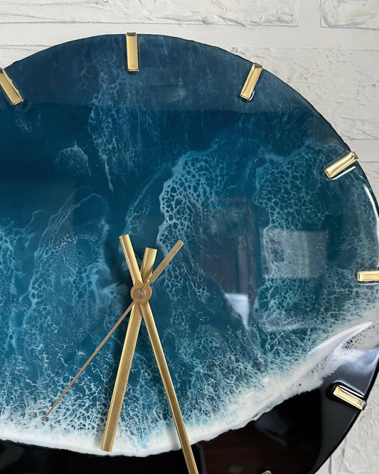 Black Sand Ocean Clock
