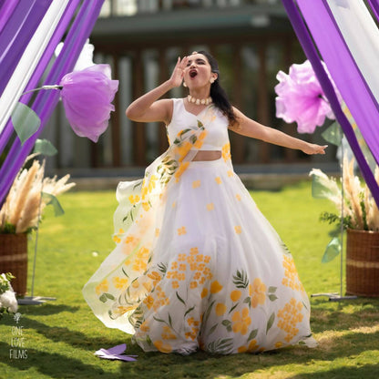 Haridra Lehenga