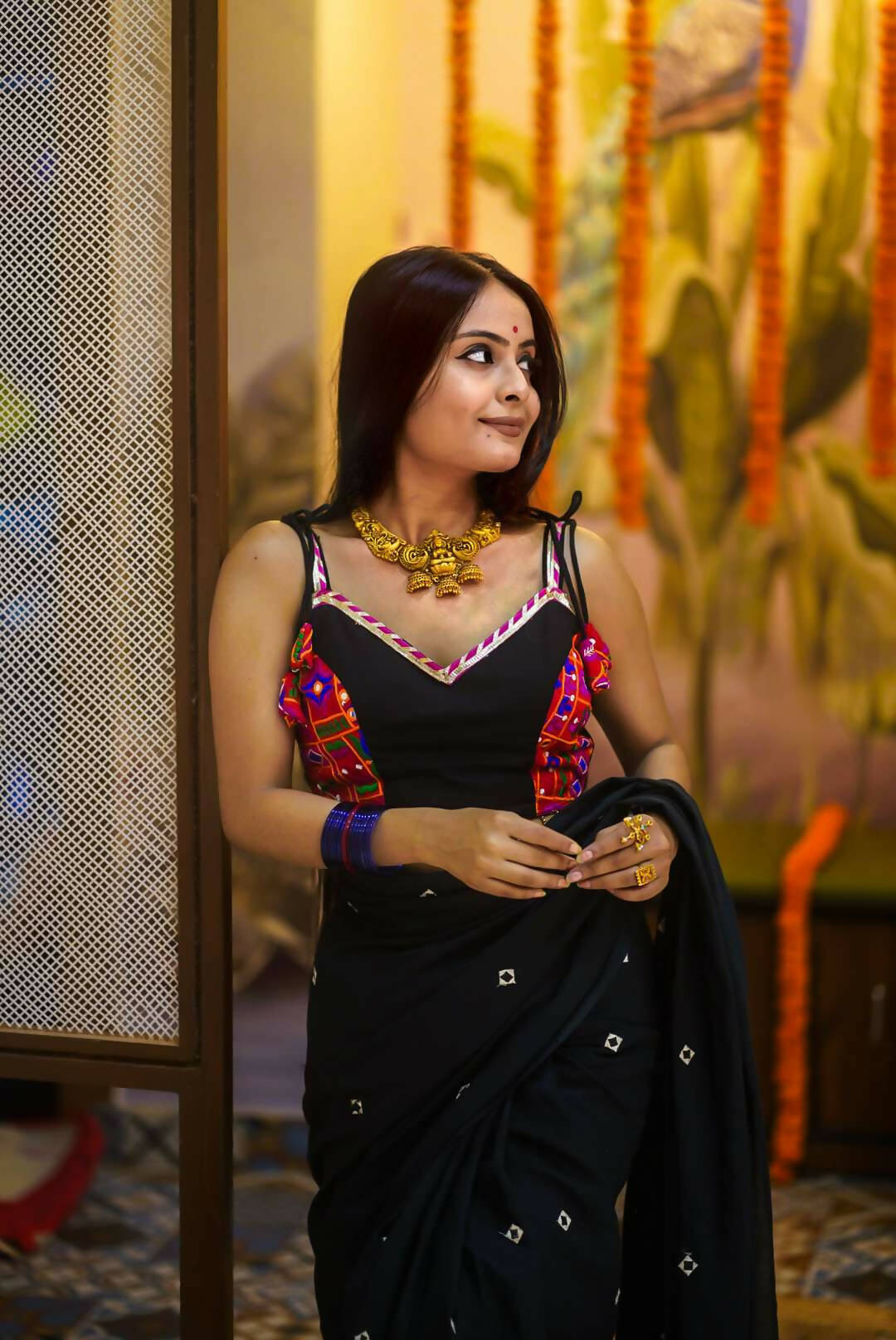 Phooljhadi Blouse โ Local Nation