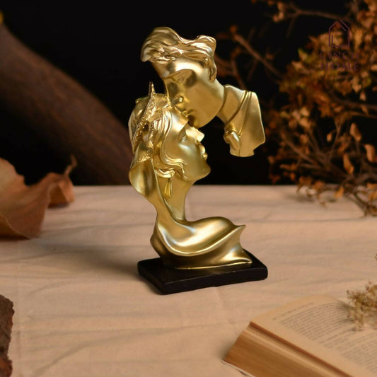 Lover Sculpture/Figurine Gold