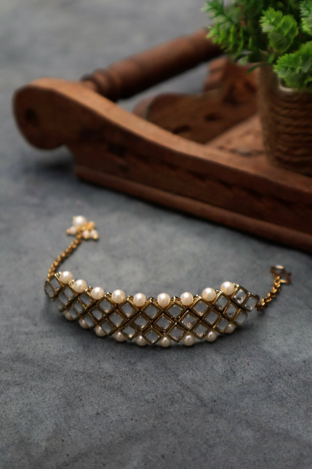 Kundan and Pearl Choker Necklace Set With Bracelet